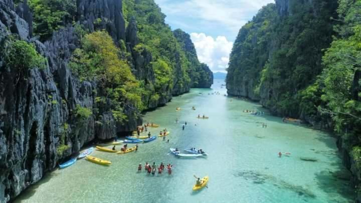 Bucana Kamp Payapa Beachfront El Nido Exterior photo